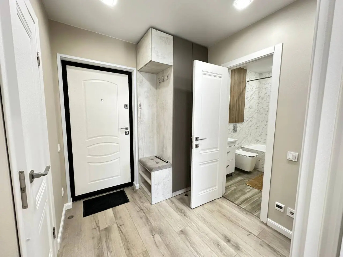 Апартаменты с новым ремонтом в ЖК Зеленый бульвар