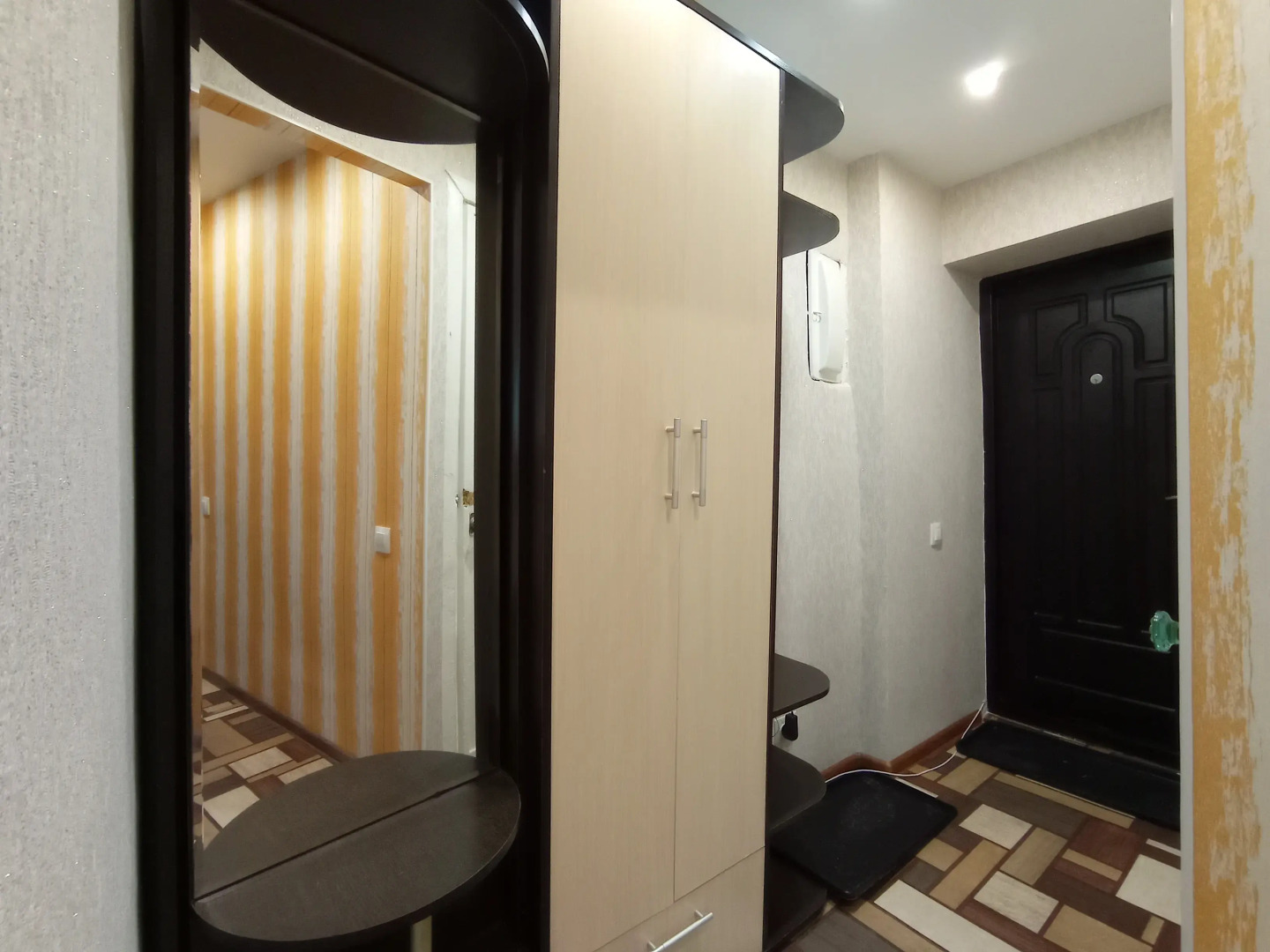 Квартира Комфортная Двухкомнатная для 1-6 гостей