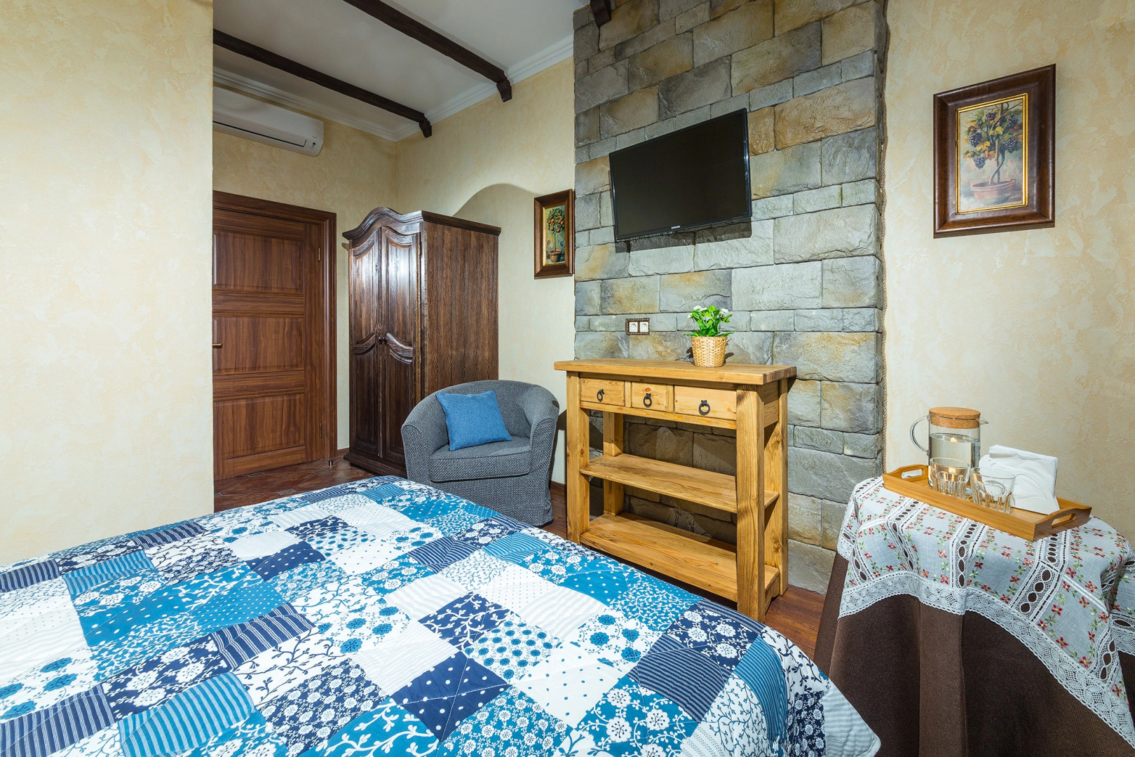 Три Мушкетера