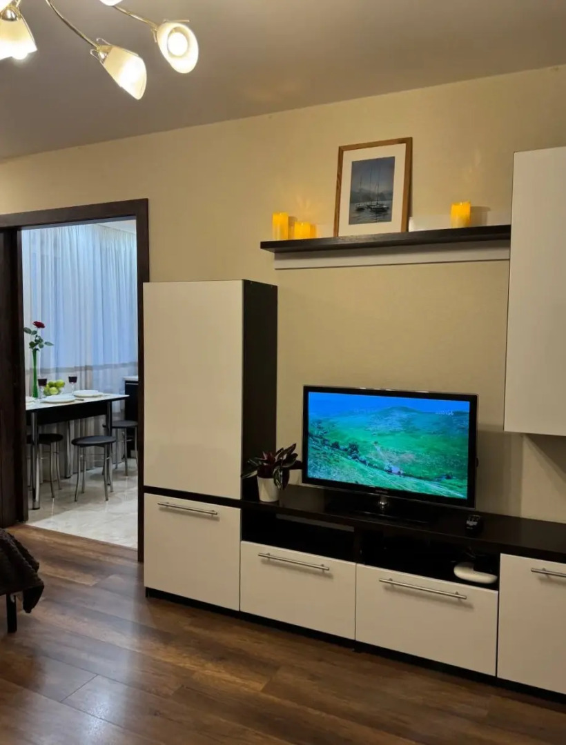 Квартира КвартРента НН на Большой Покровской (наш Арбат)