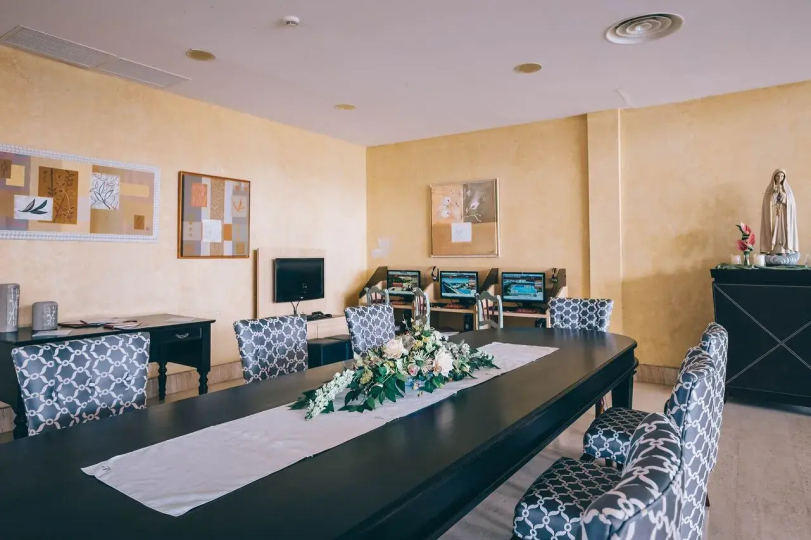 Отель Grand Muthu Golf Plaza Hotel & Spa