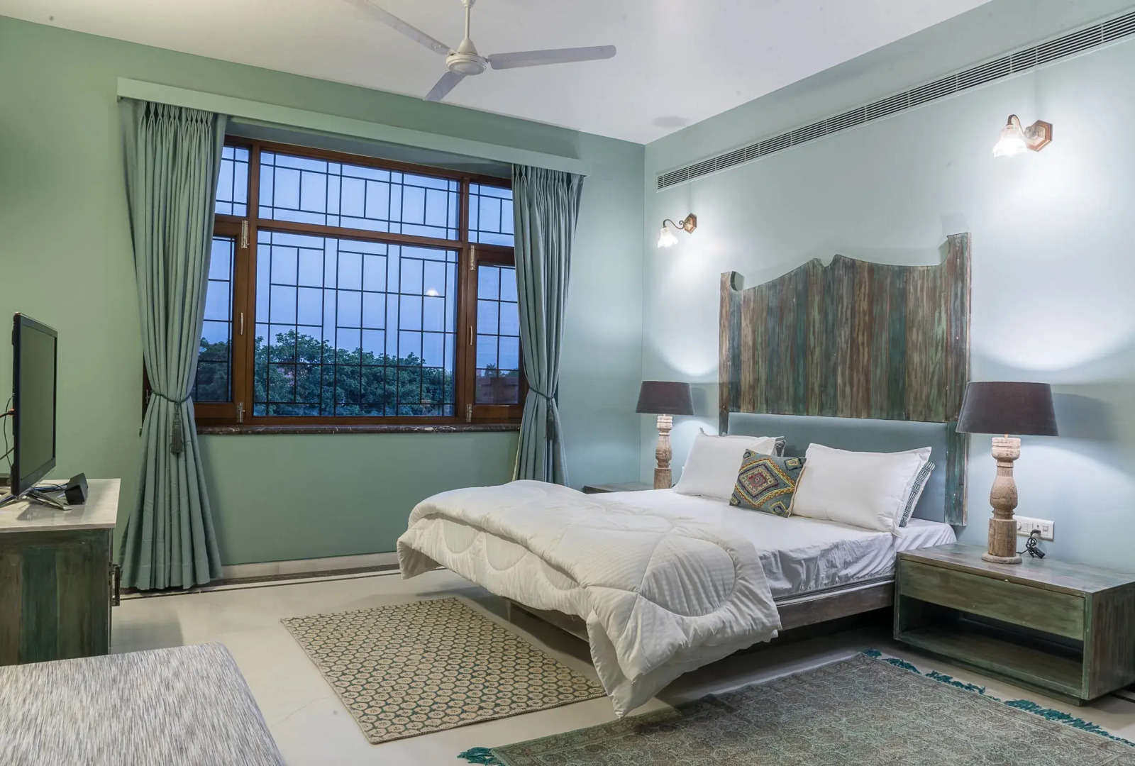 Отель The Almond Tree