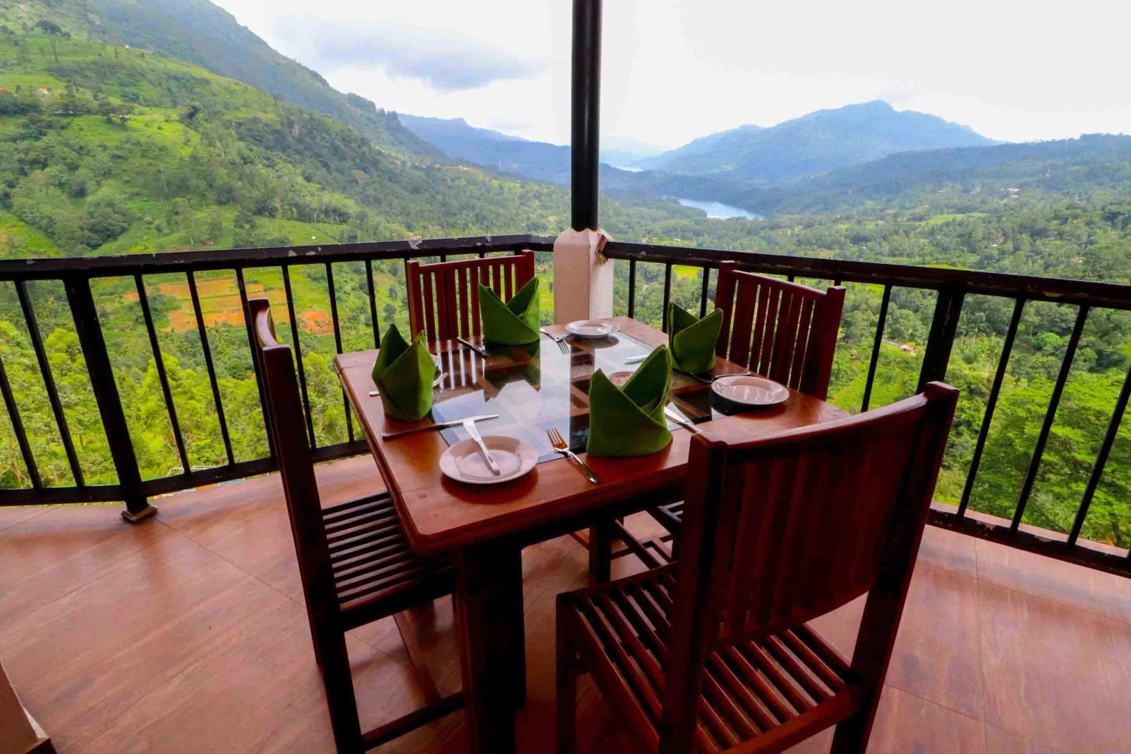 Отель Yoho Thuruliya Lodge