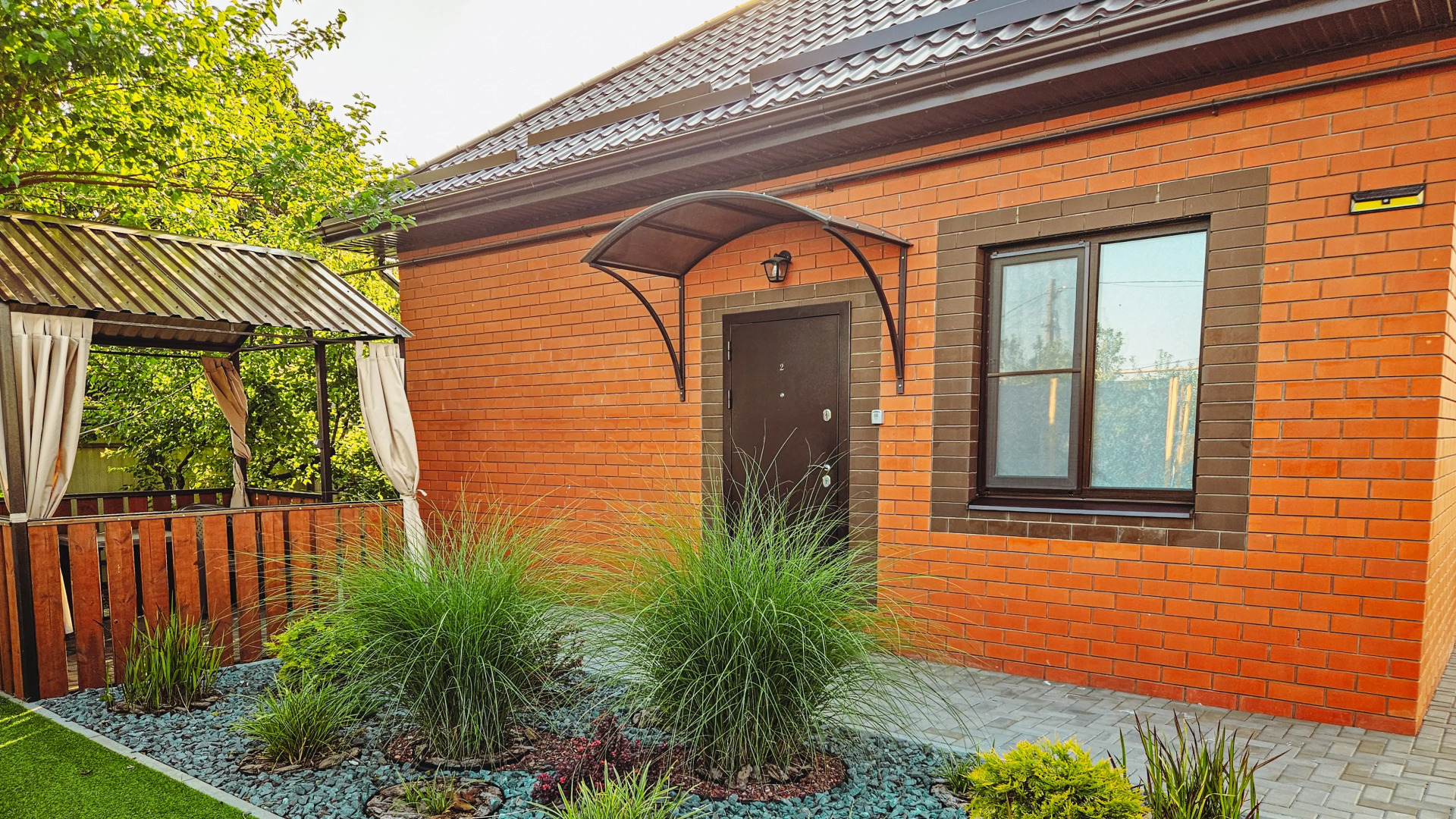 Жилое помещение на Берегу Моря в ст. Должанской