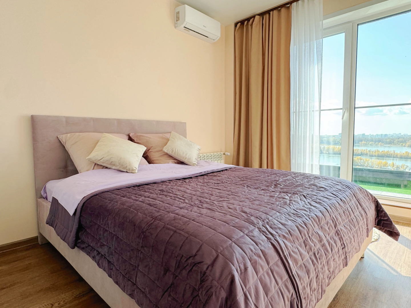 Апартаменты с Террасой и Видом на реку на Михайловской набережной