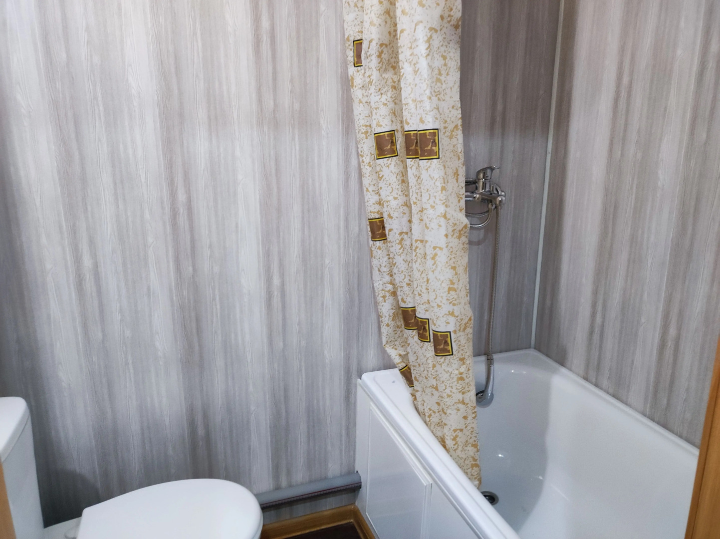 Апартаменты ДОМИНО рядом с ТЦ Взлетка Плаза