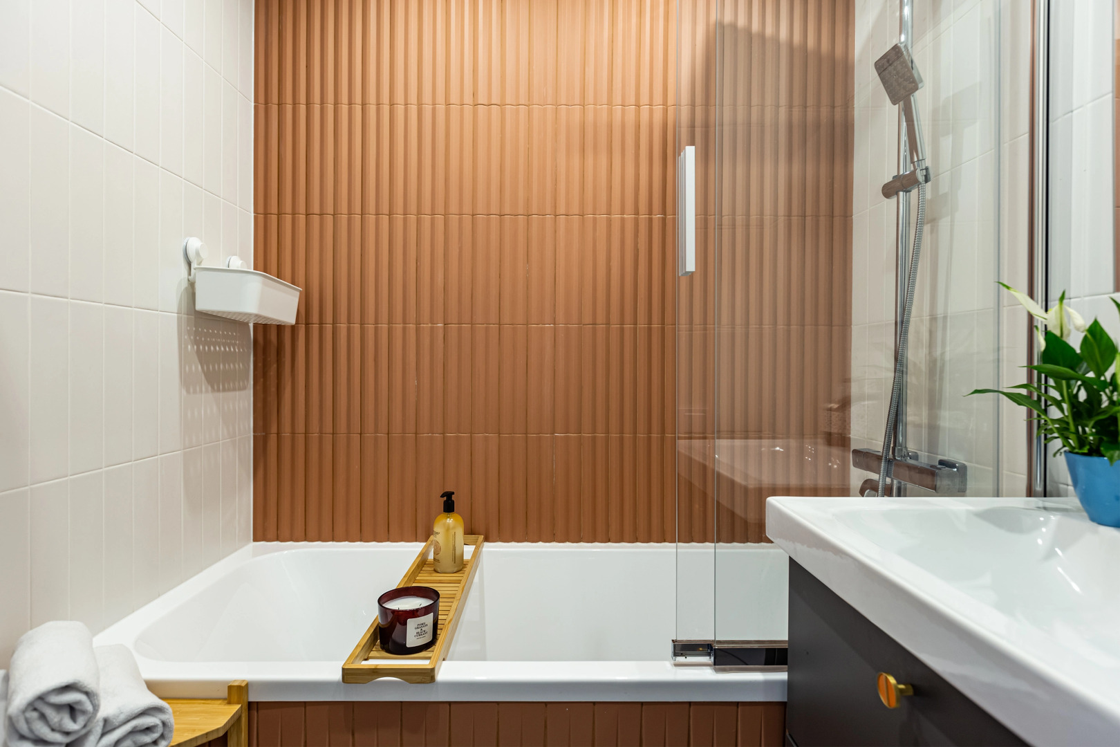 Квартира Piter Apartments двухкомнатные с кондиционером рядом с Лахтой