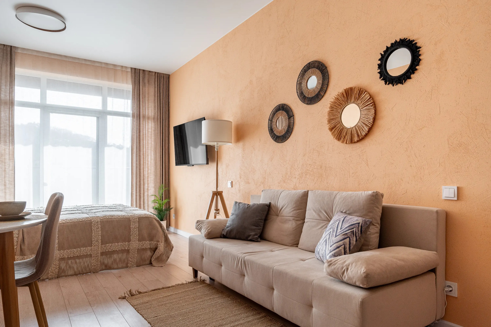 Студия с панорамным видом на горы. Аллея 326