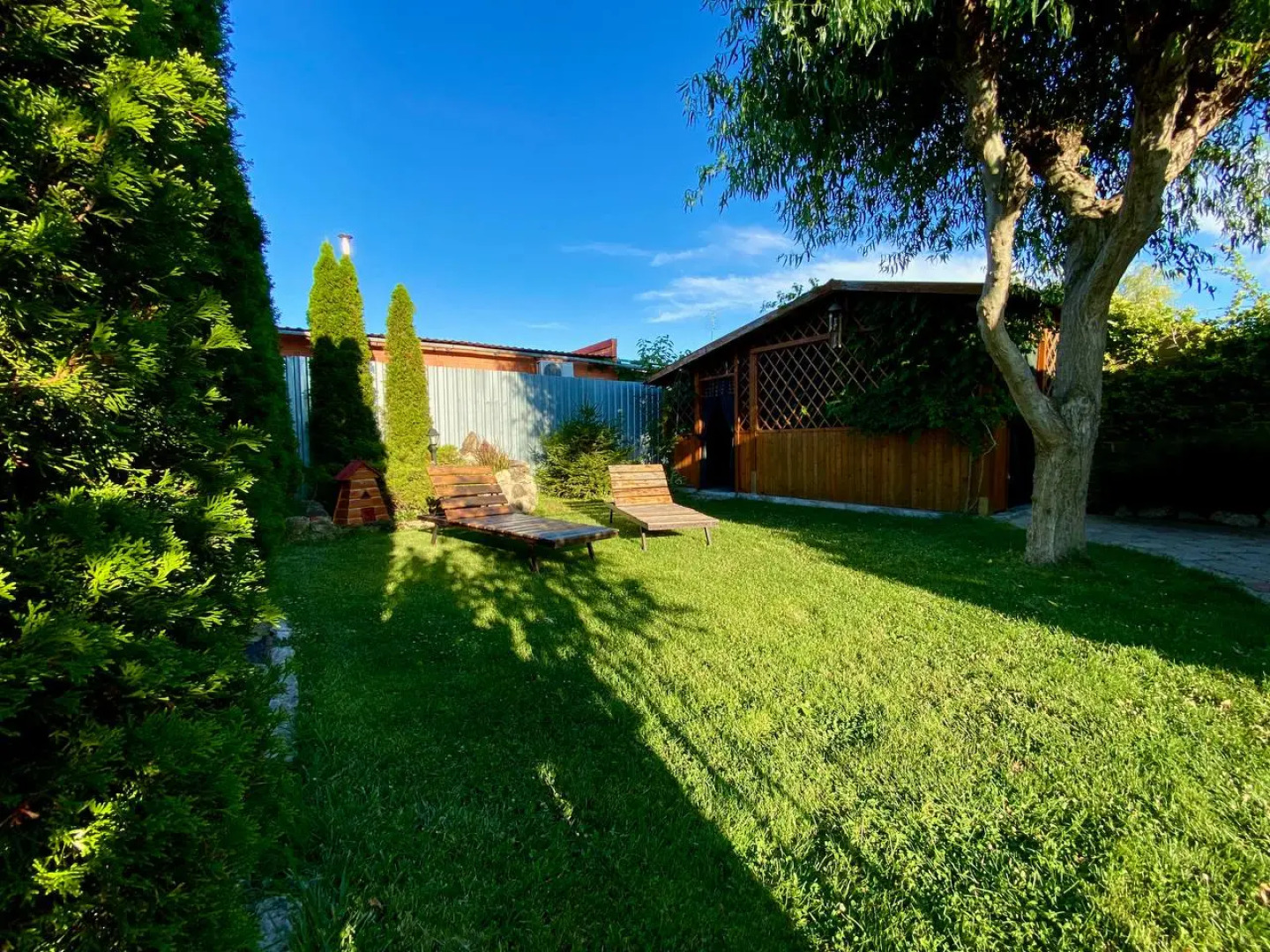 Частный дом Велес