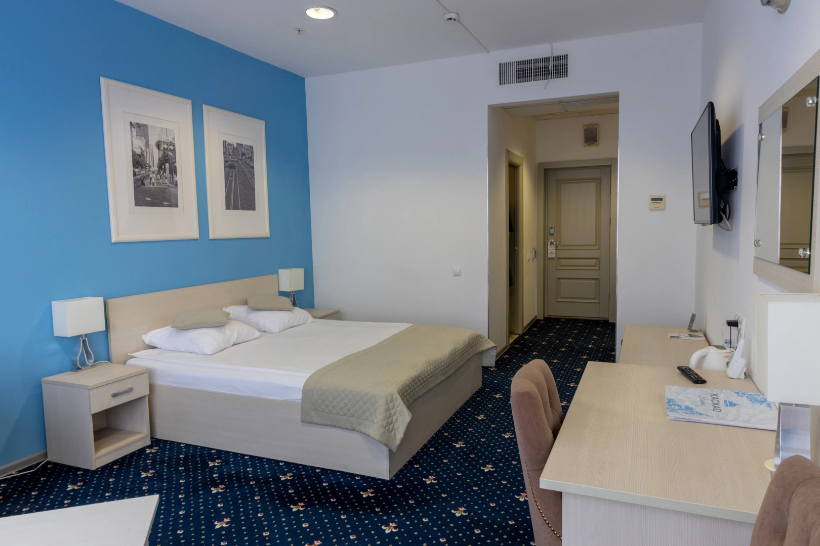 Отель Каскад