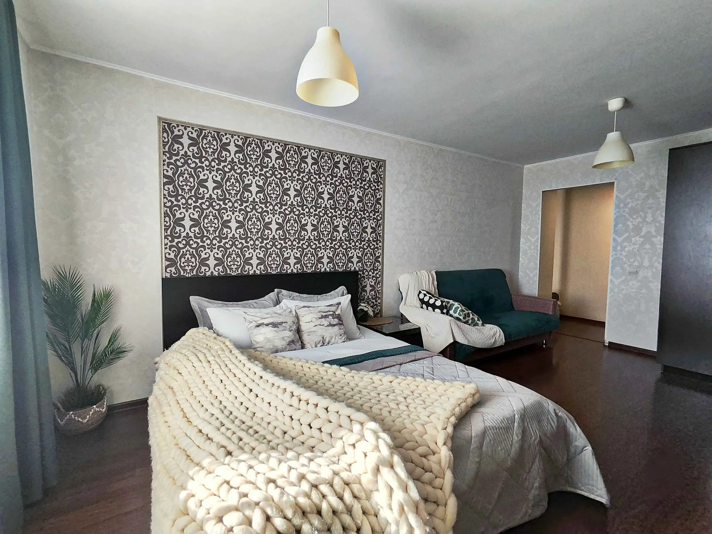 Квартира Изумруд Гостиный Дворъ и Ко на Щорса 103