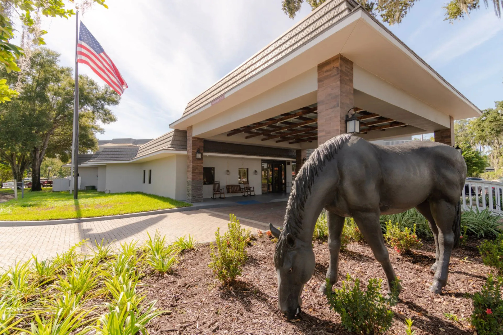 Отель Equus Inn Ocala
