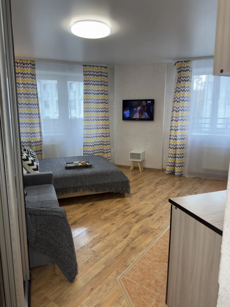 Квартира Уютна студия не далеко от зоопарка.