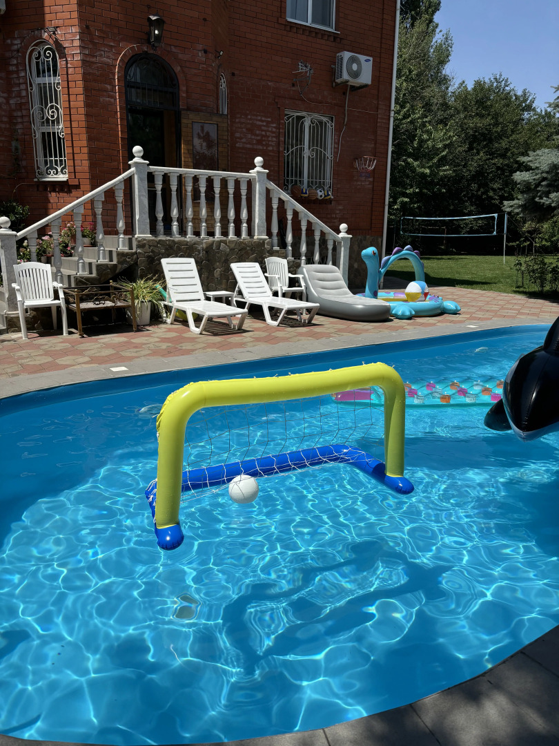 Вилла Шестикомнатная Усадьба Новознаменская