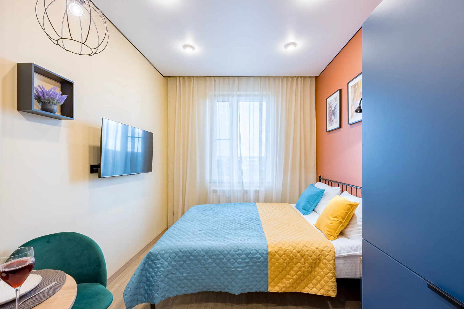 Апартаменты на Западной 85