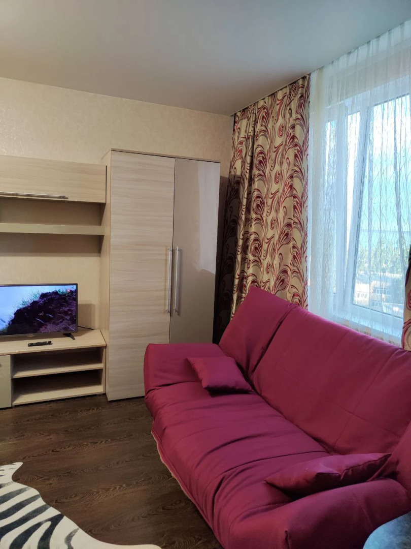 Апартаменты 1-комнатные рядом с Волгой в 6-ом микрорайоне