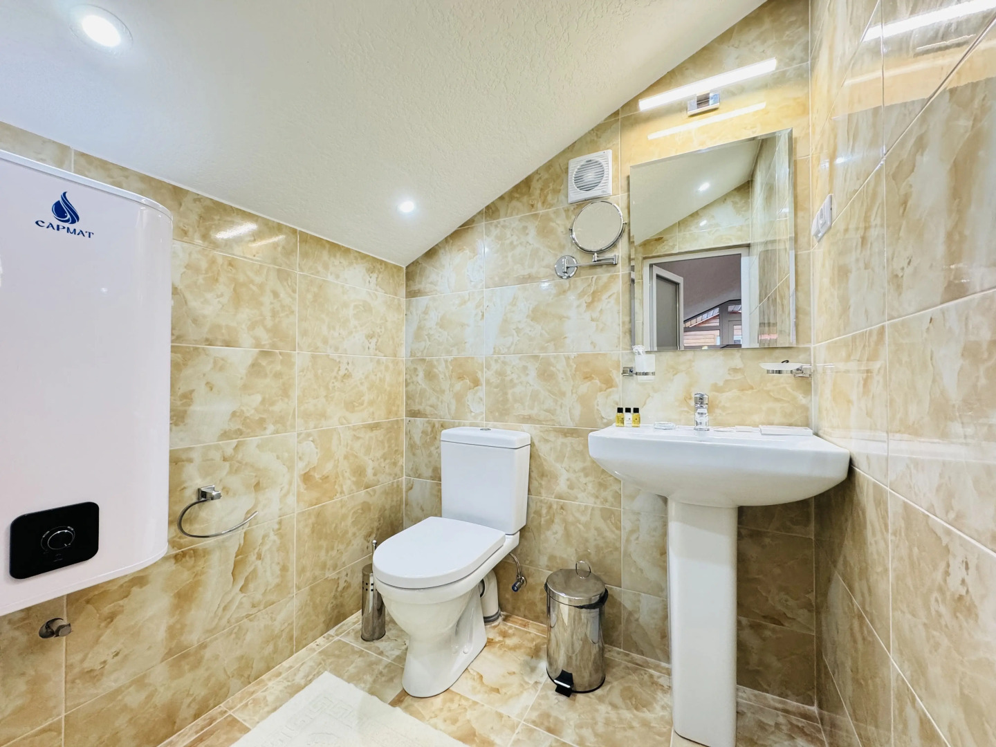 Отель Каменское