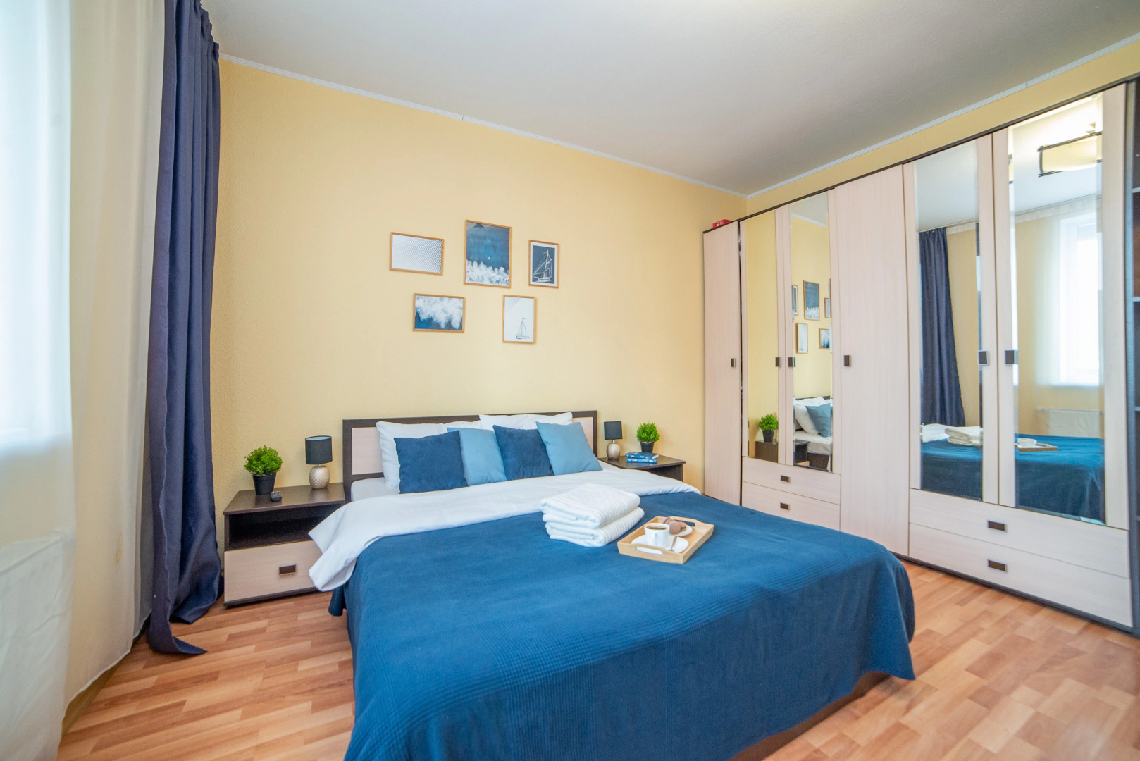 Апартаменты Шейнкмана 90