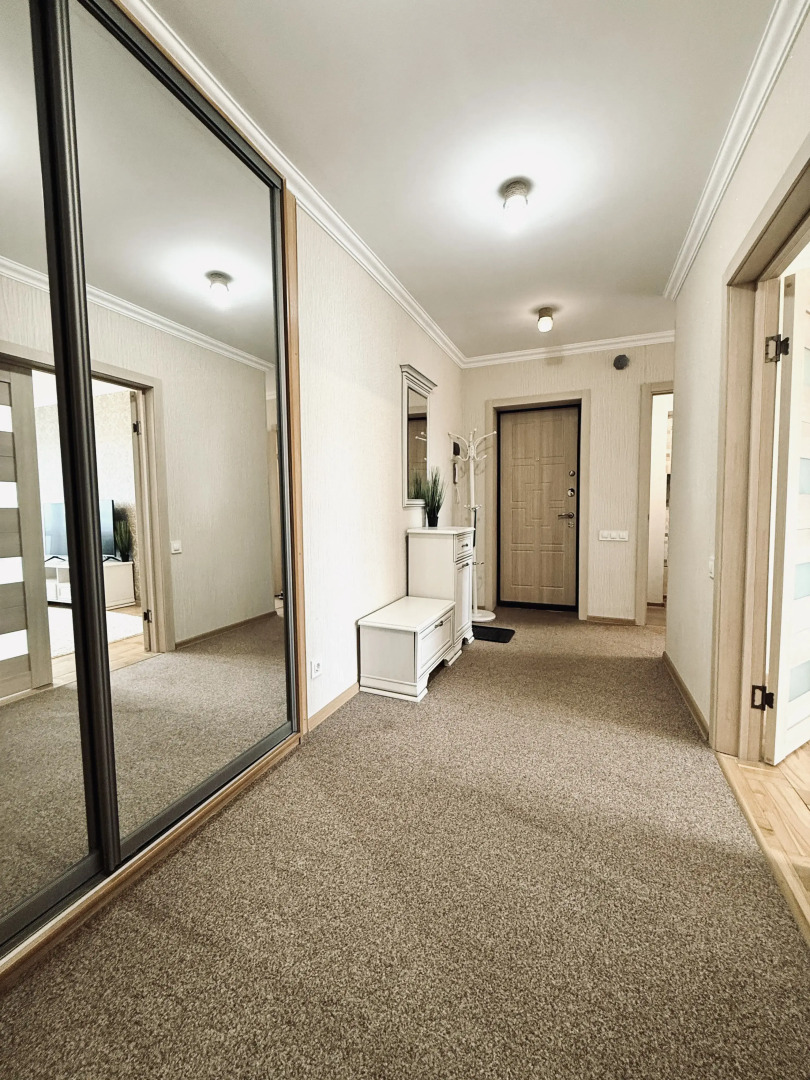 Апартаменты Милая трешка в главном доме города с видом на Свислочь