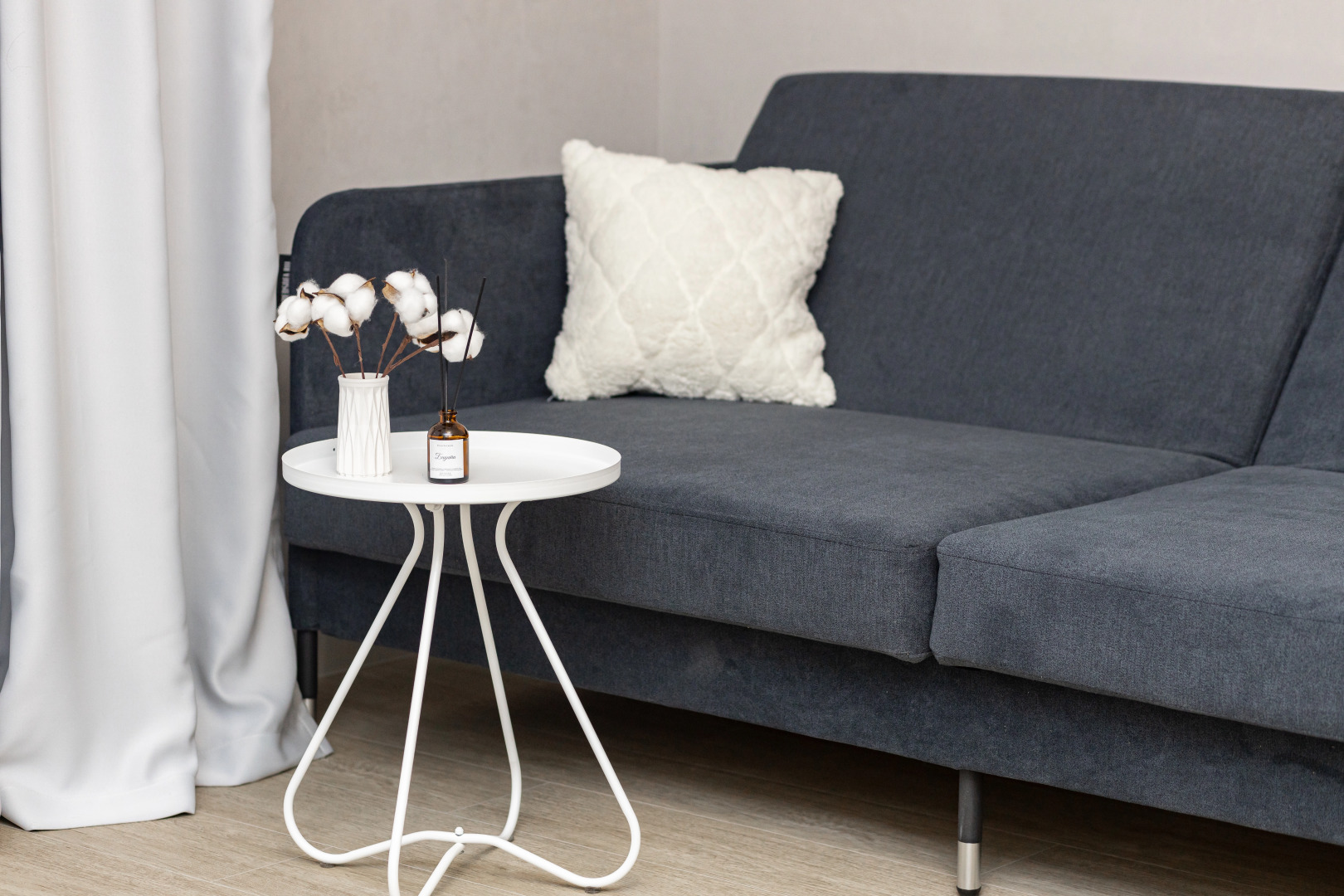 Квартира стильная студия рядом с метро Горки