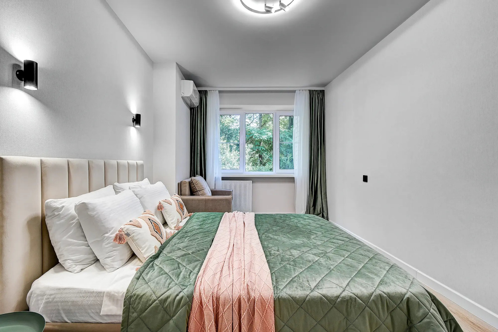 Квартира Я на Море 2-ком рядом с ЖД вокзалом и ул.Навагинской