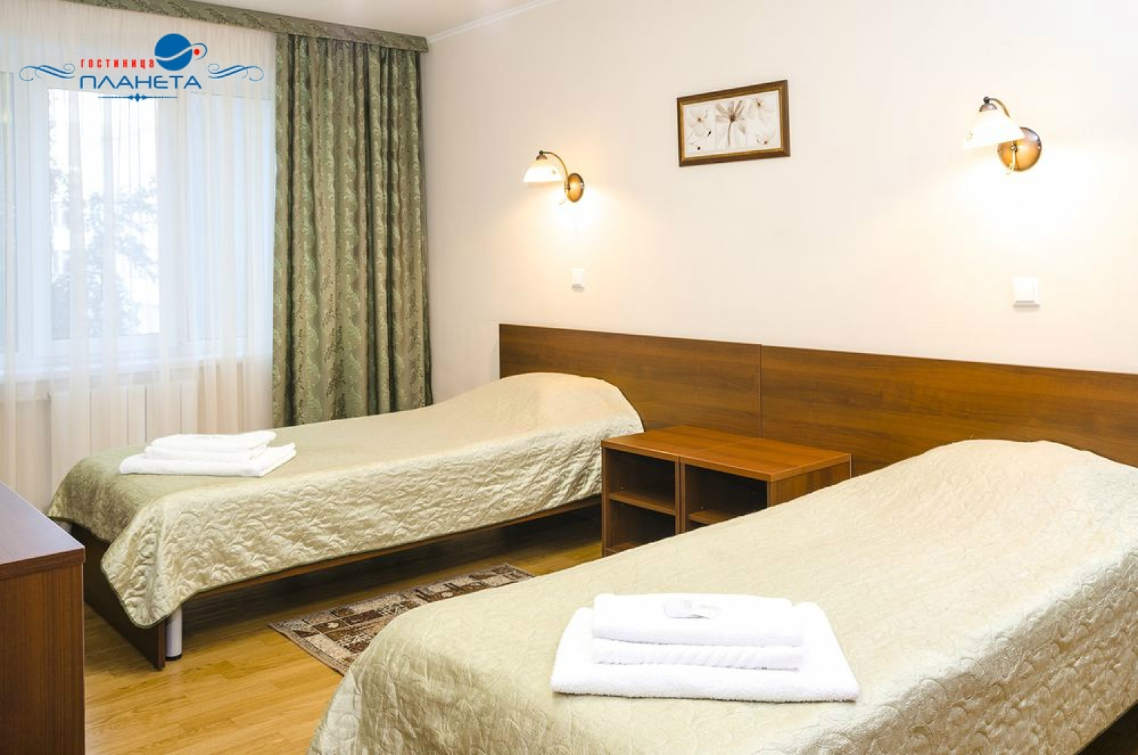 Отель Планета