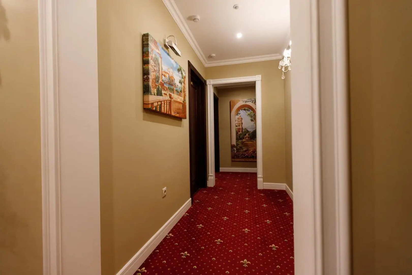 Отель Комильфо