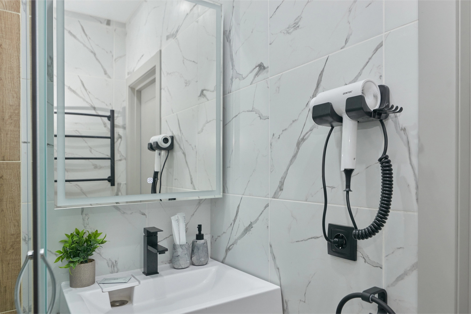 Апартаменты Horomy на Гусарской 4