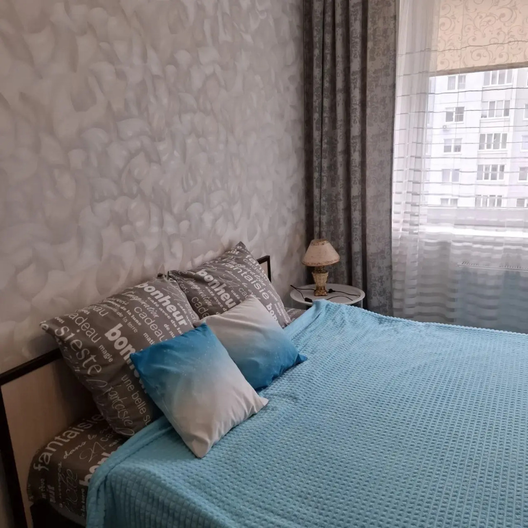 Квартира на Аллея Смелых 198б/2 1