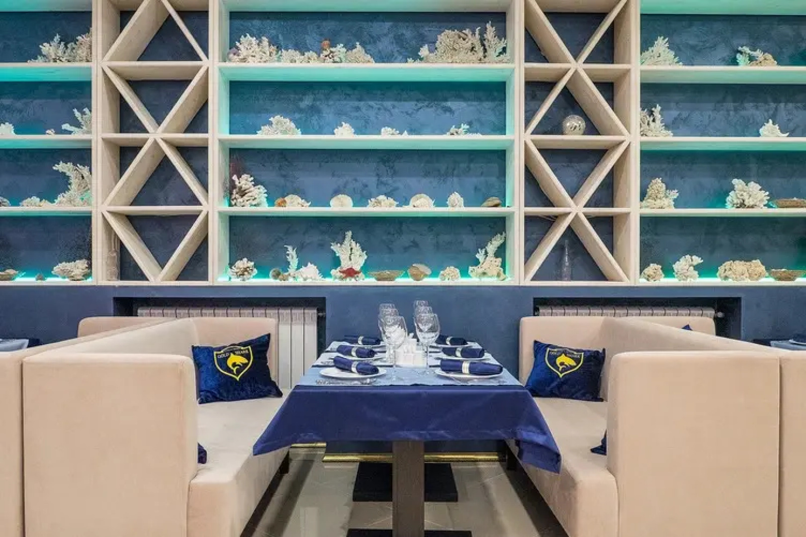 Отель Gold Shark