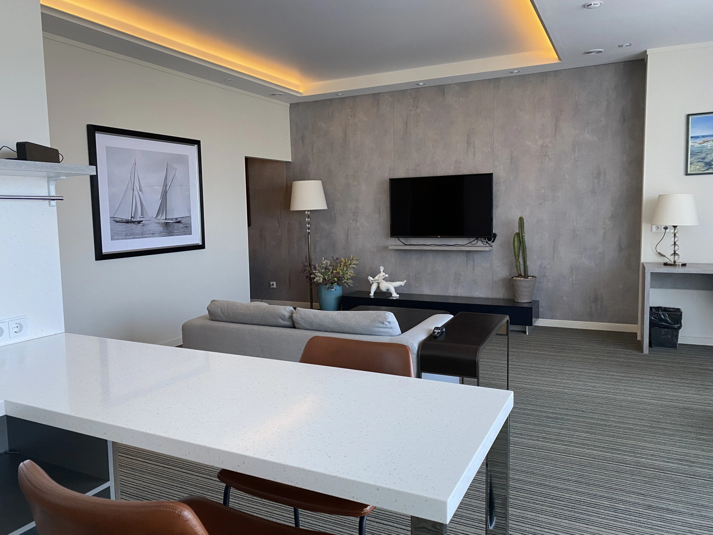 Отель City View