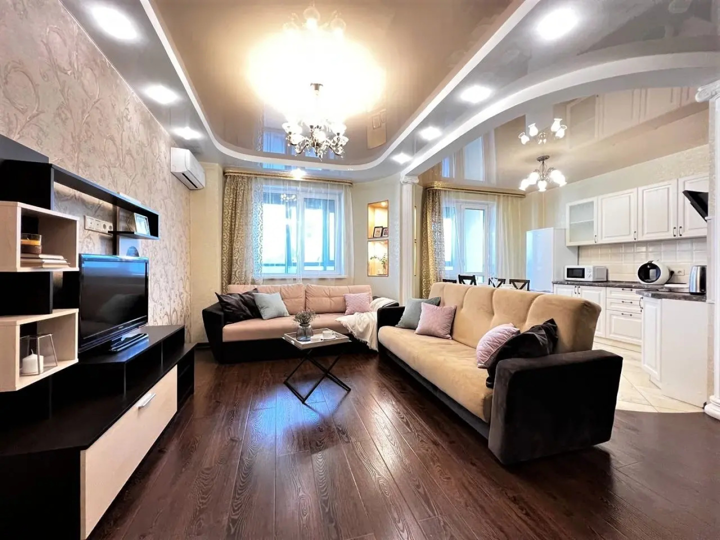 Апартаменты ЕВРО ДВУШКА БИЗНЕС-КЛАССА У ЖД ВОКЗАЛА