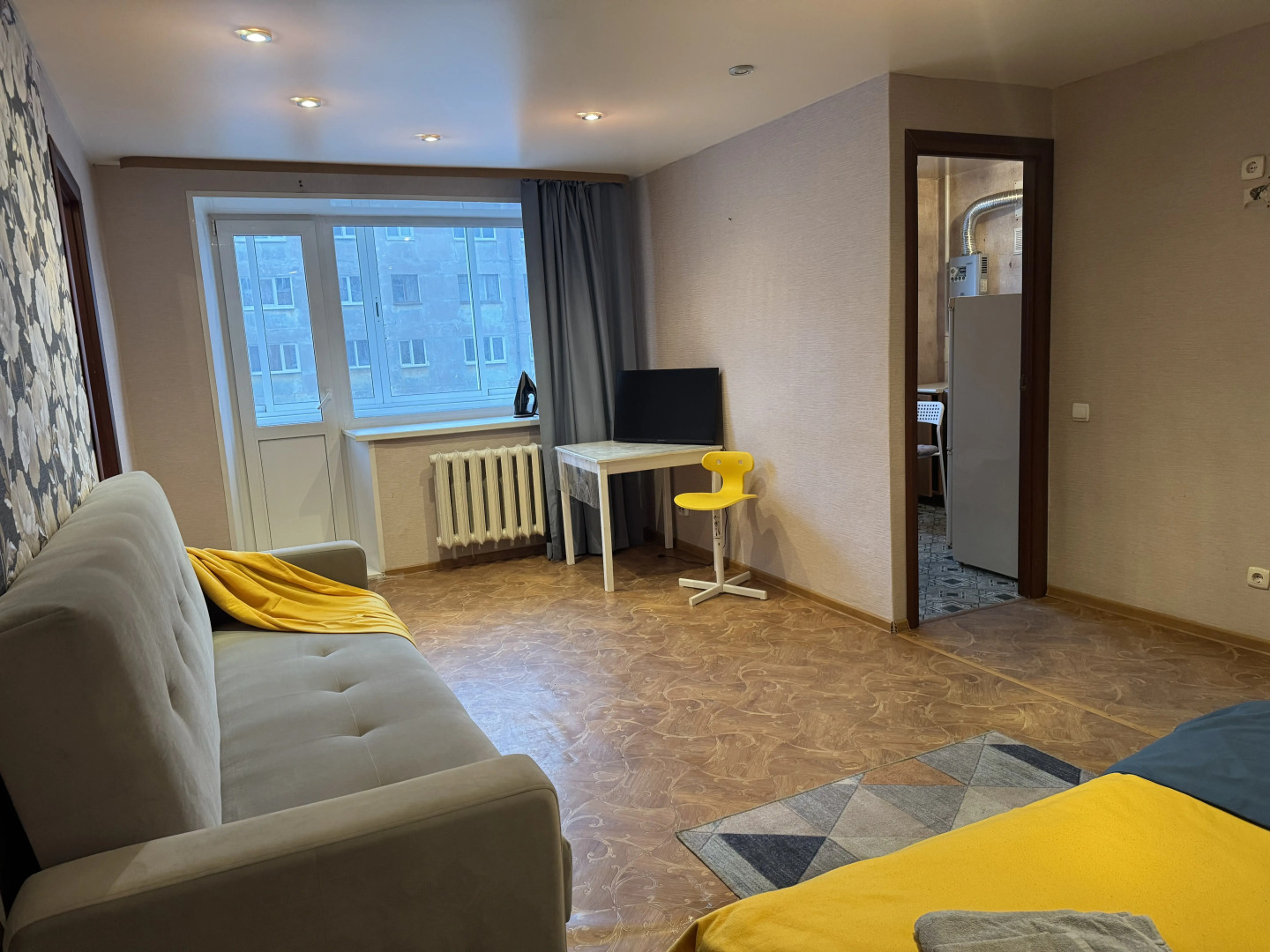 Квартира Кировград Центр на Свердлова 53 с Балконом