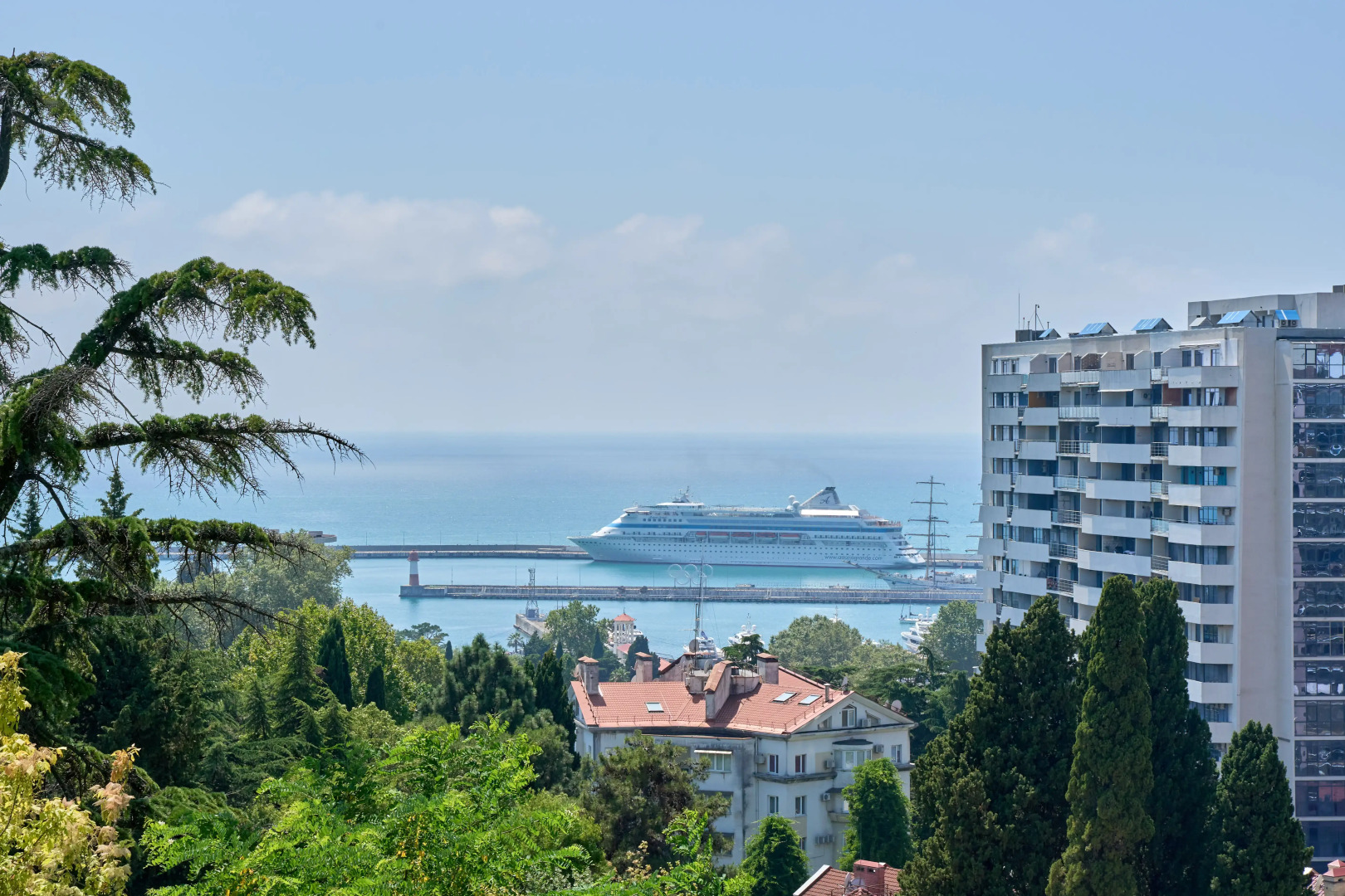 Отель Амбассадор