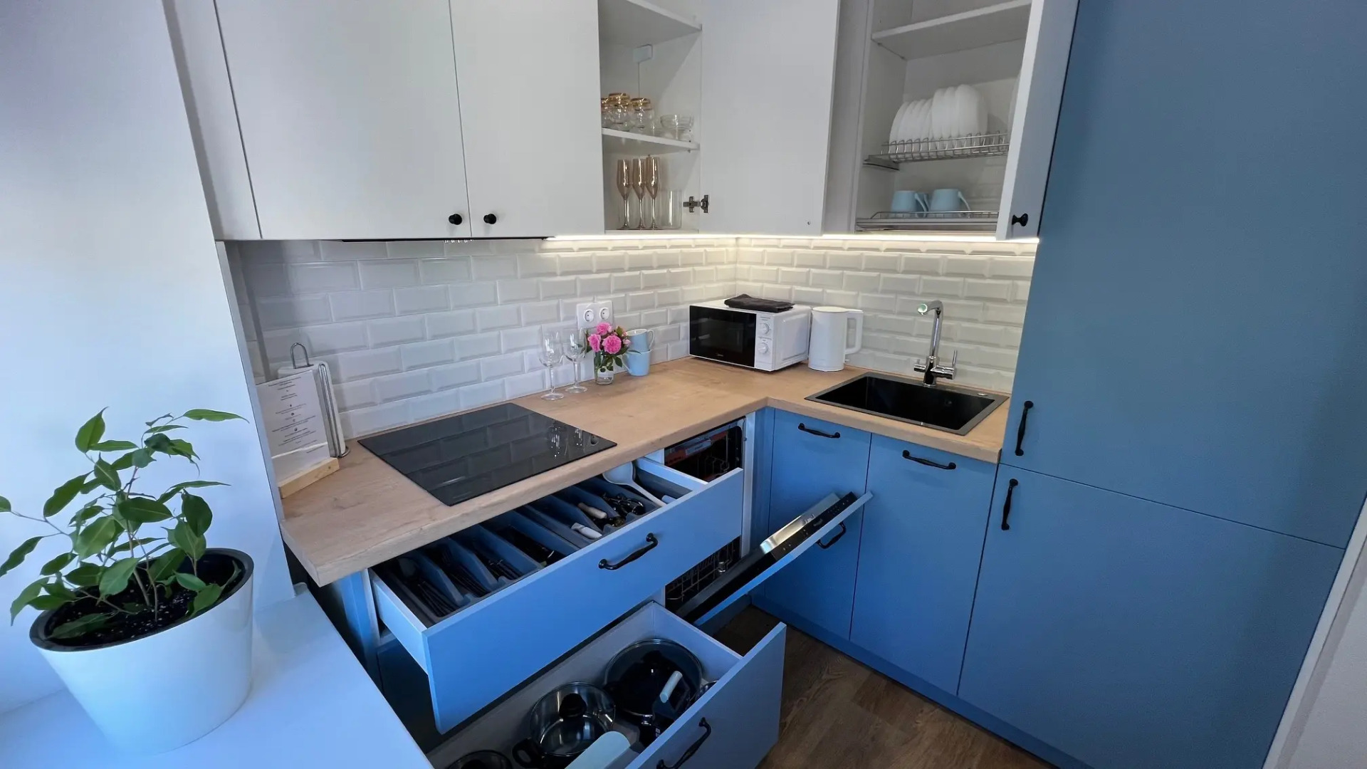 Апартаменты у Часовой Башни и Дома Гильдии