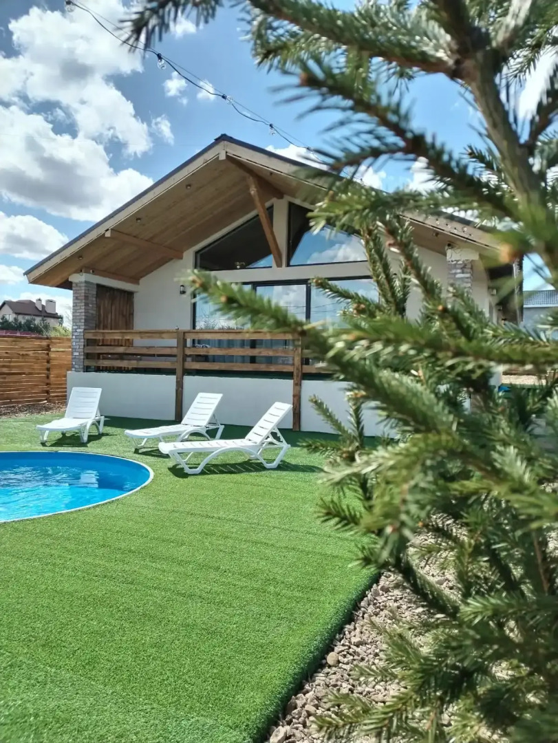 Частный дом Коттедж Русская Изба