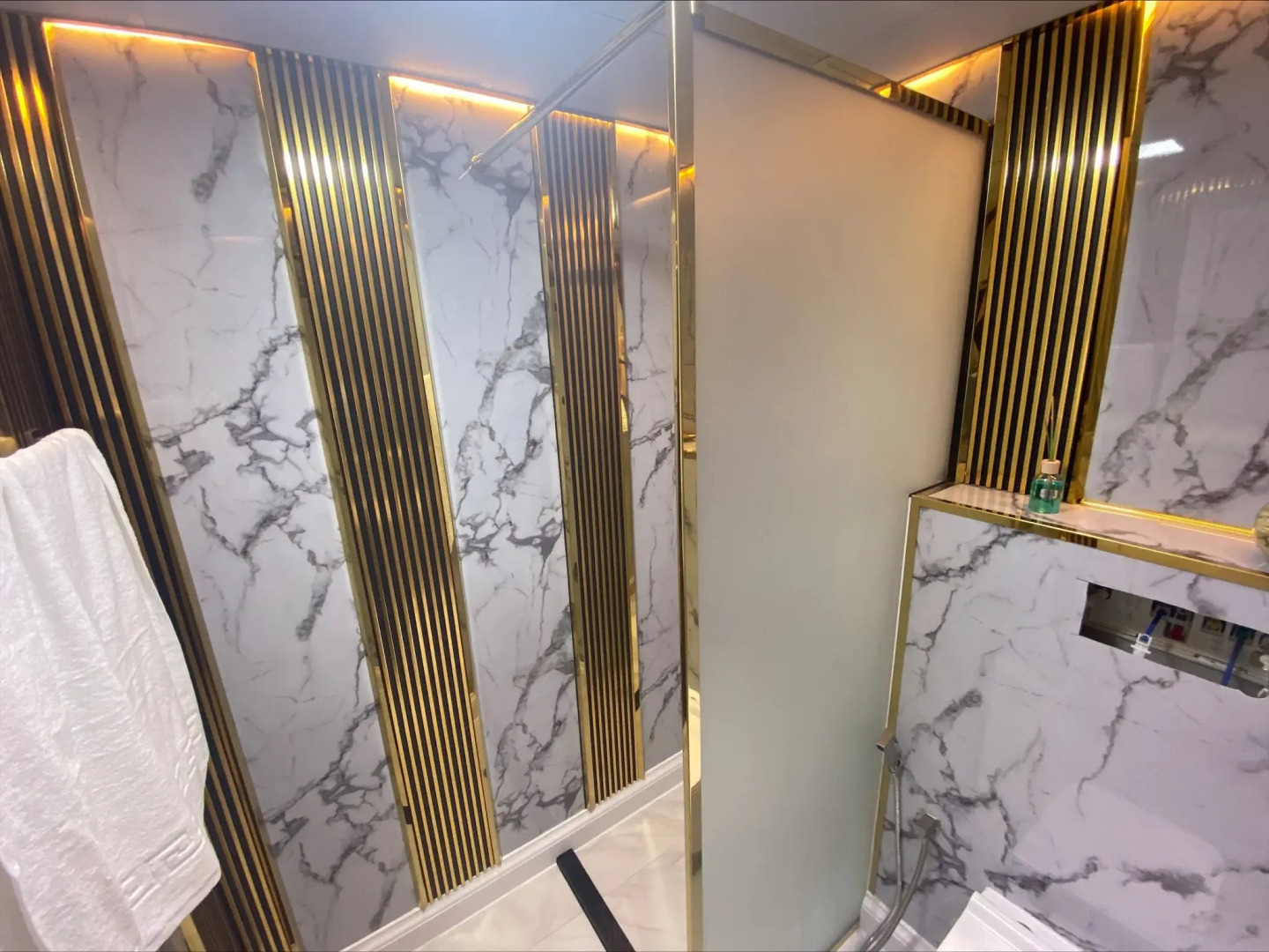 Апартаменты Luxurious Beachfront Marjan Island for Comfortable Stay