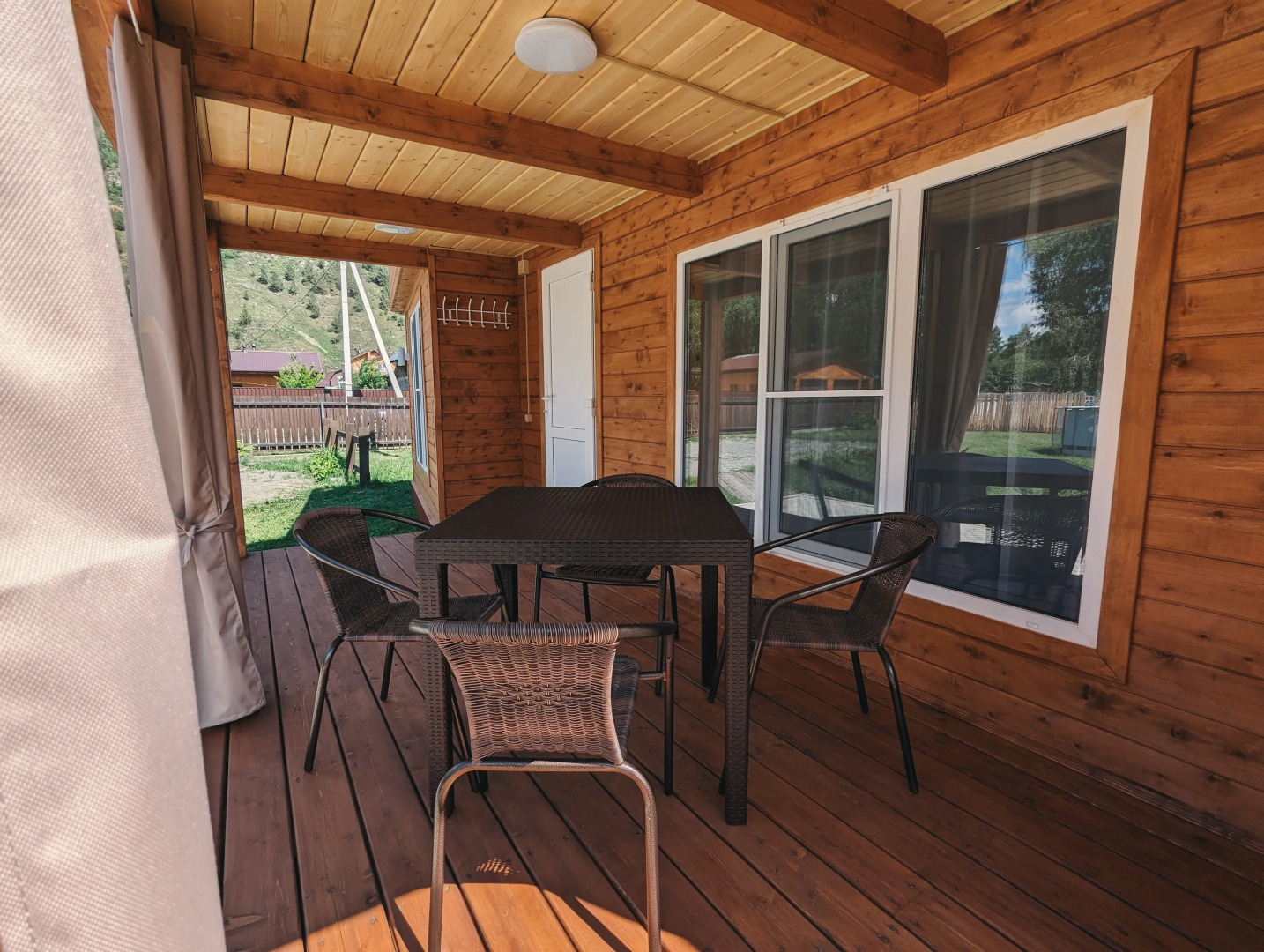 Гостевой дом Эко-отель Счастье здесь