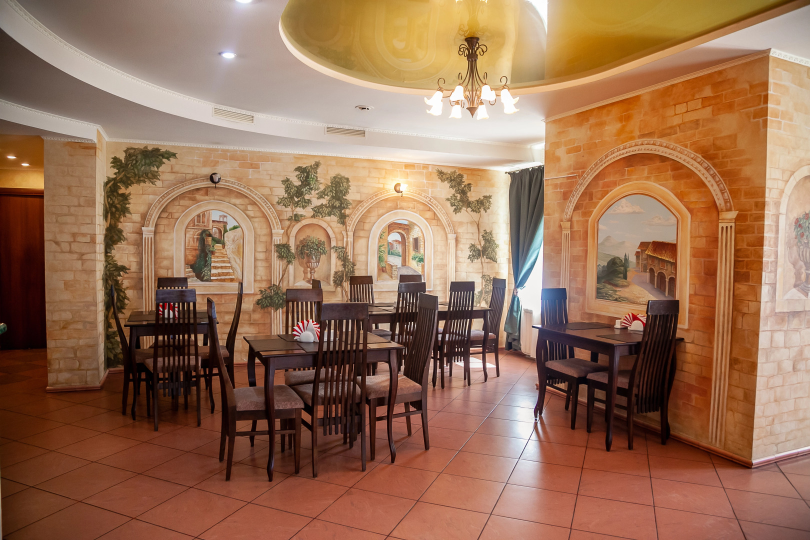 Отель Спутник