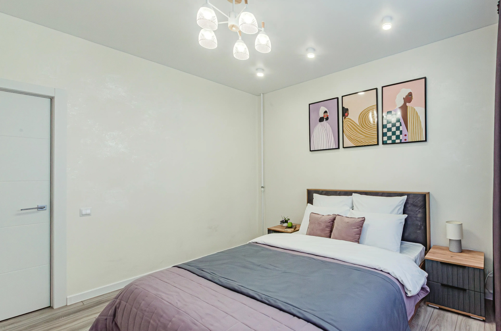 Квартира Трехкомнатная ст.метро Козья Слобода