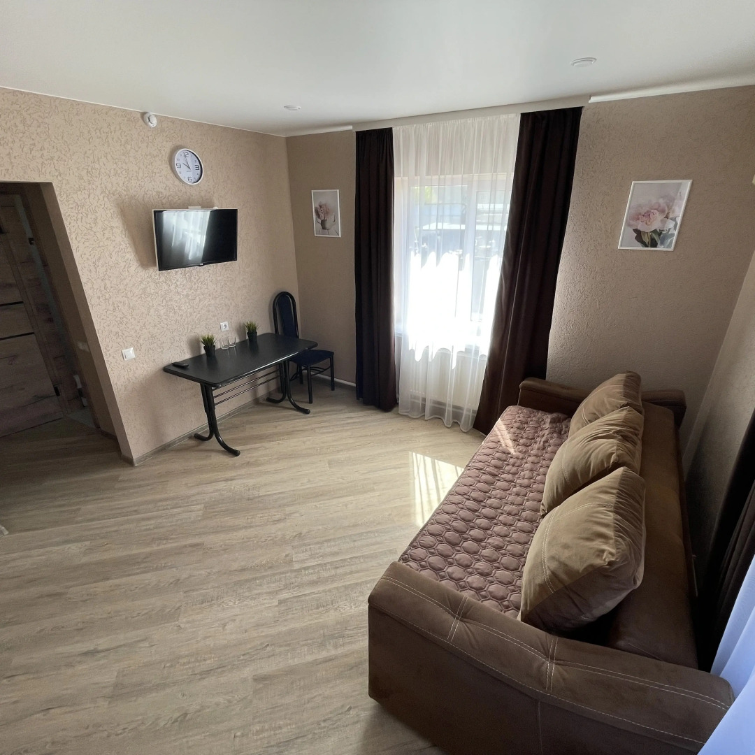 Отель Вираж