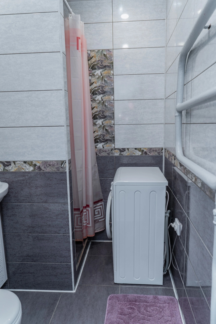 Квартира на улице Алексеева 5