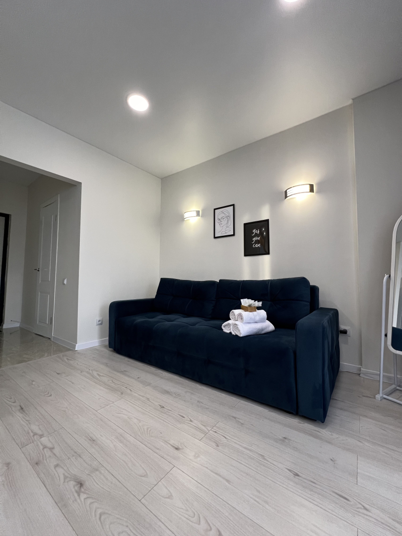 Квартира Стильная студия на университетской