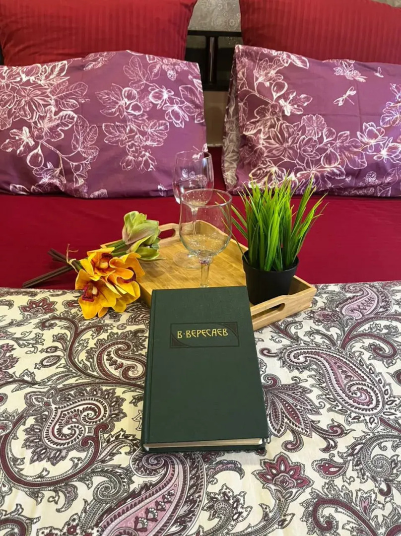 Апартаменты 1-комнатные рядом с Волгой (Бухта)