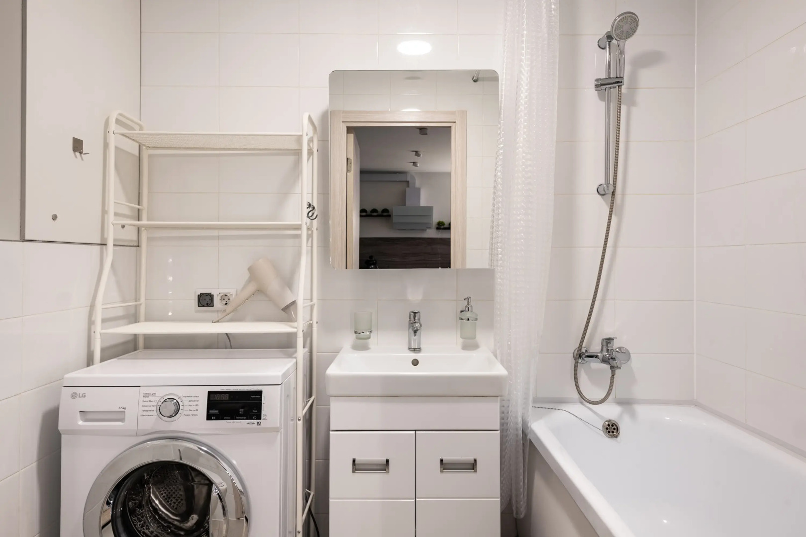 Квартира Зазеркалье