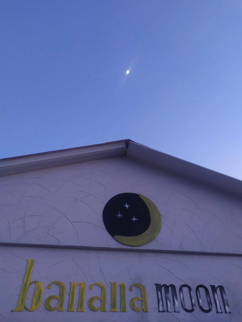 Отель Banana Moon (ex Limas Hotel)