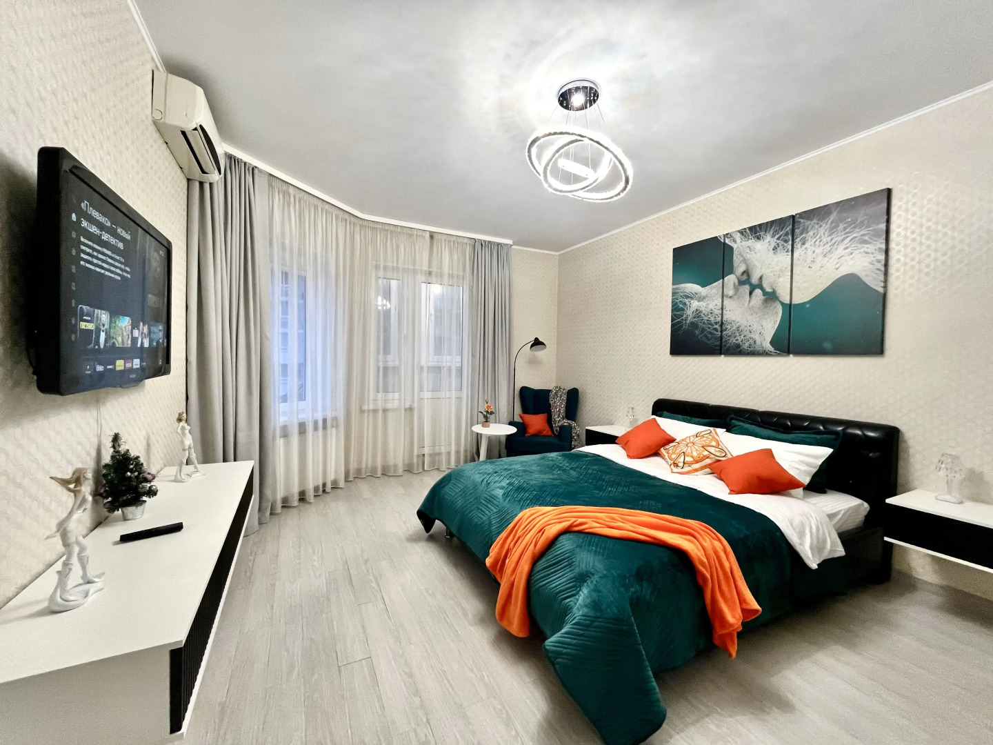 Квартира Светлая евродвушка комфорт-класса в центре Краснодара, ЖК Аврора, панорамный вид с 16 этажа