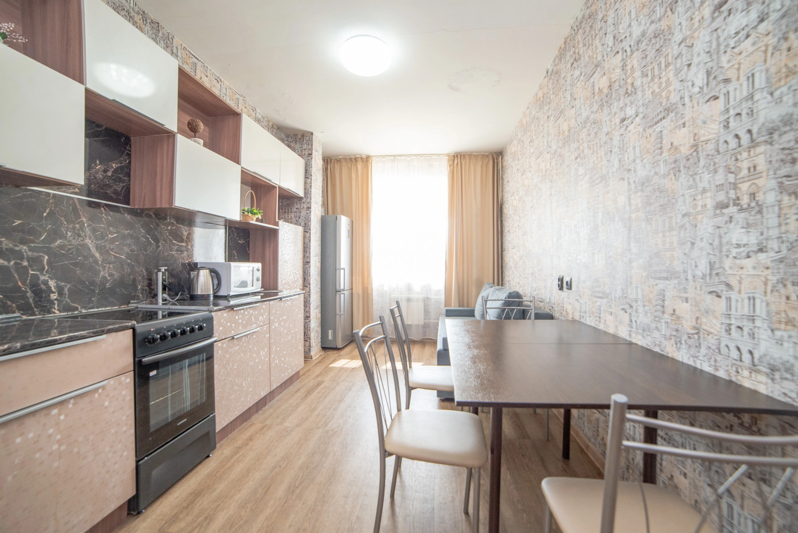 Апартаменты Космонавтов 46 А