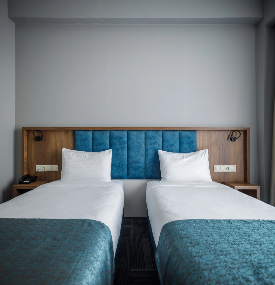 Отель Address Inn