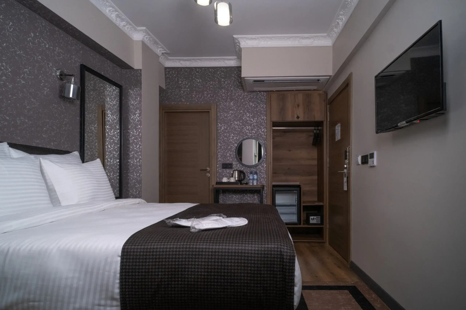 Отель Grand Clover